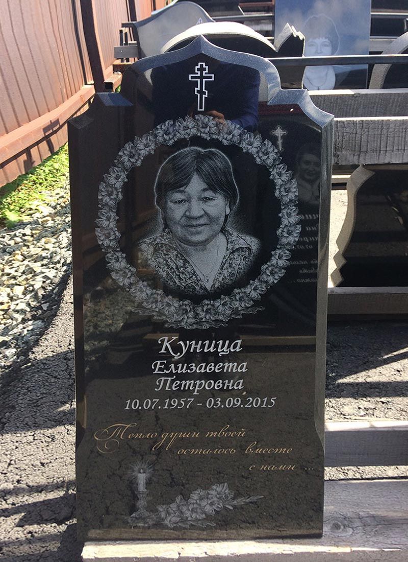 Памятник №006 из черного гранита — фото 5